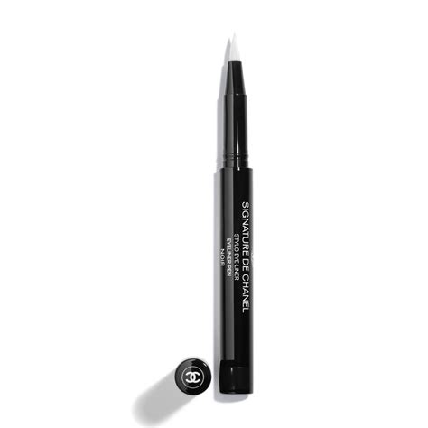 signature de chanel intense longwear eyeliner pen|De Chanel eyeliner pen.